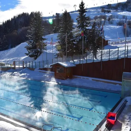Fonctionnel Au Pied Des Pistes Avec Acces Piscine - Fr-1-267-232 Villarembert