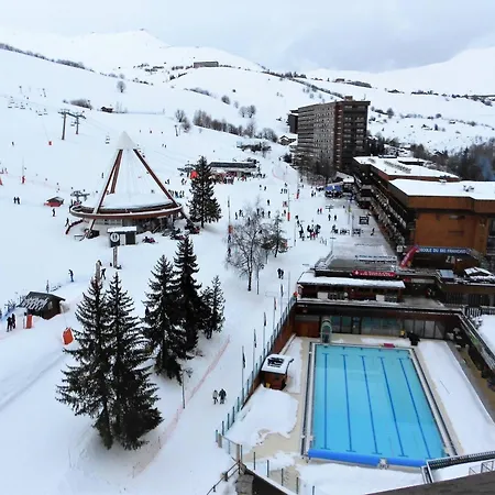 Fonctionnel Au Pied Des Pistes Avec Acces Piscine - Fr-1-267-232 * Villarembert